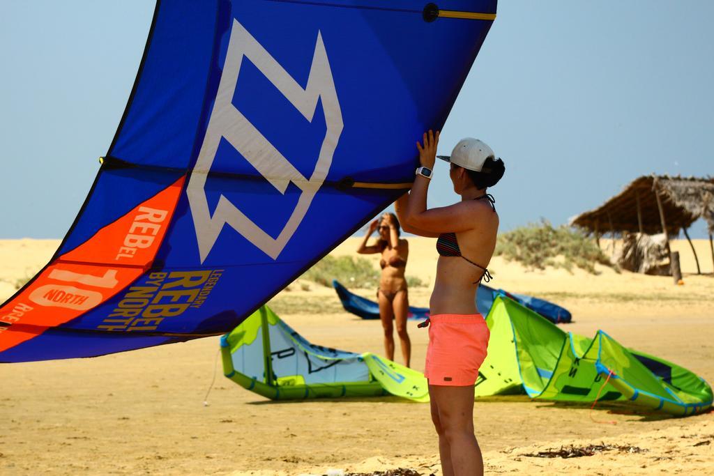 De Silva Wind Resort Kalpitiya - Kitesurfing School Sri Lanka Dış mekan fotoğraf